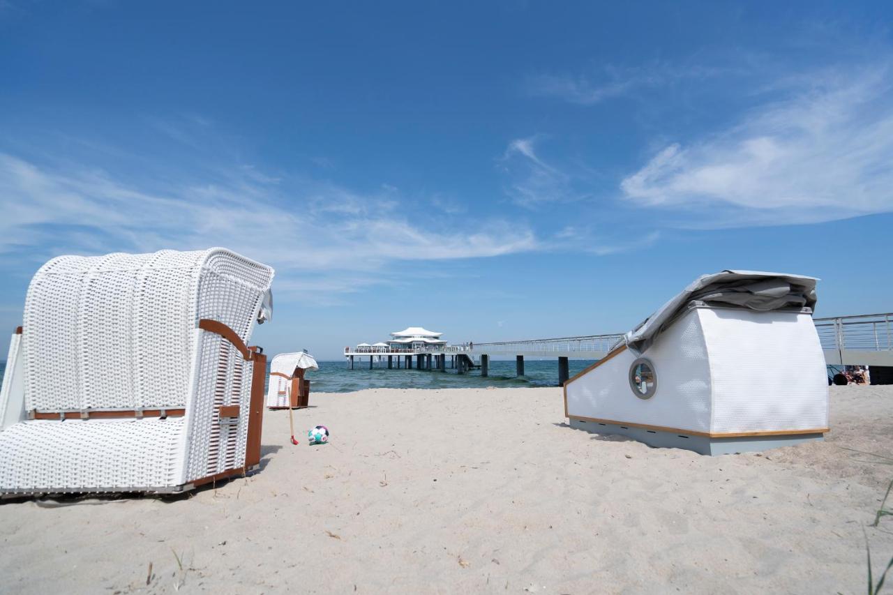 Schlafstrandkorb Nr. 5 Timmendorfer Strand Luaran gambar